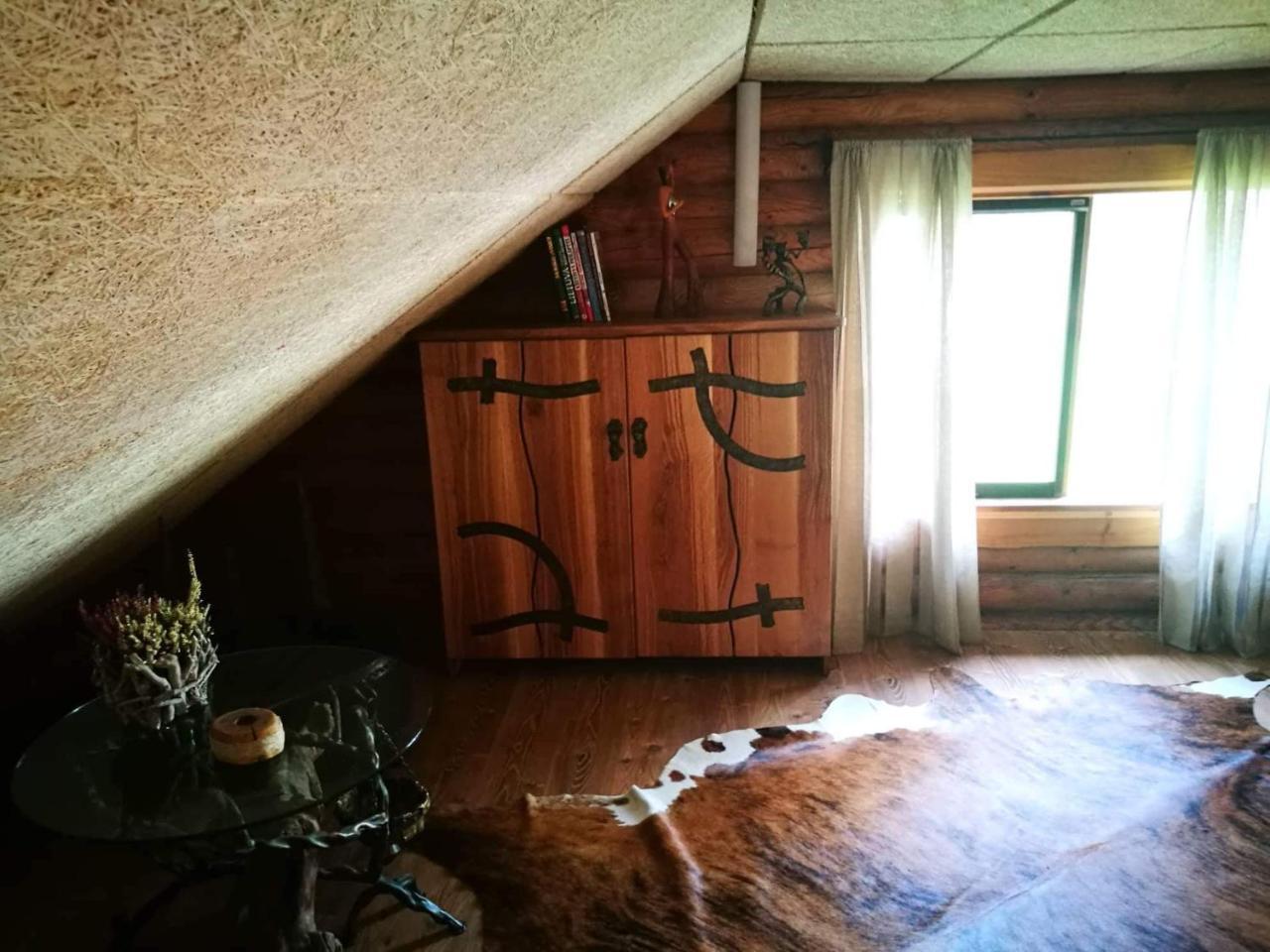 فندق Sveciu Namelis Šiauliai المظهر الخارجي الصورة